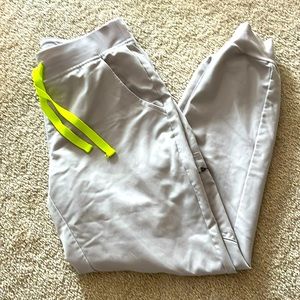 Women’s Figs Zamora Jogger size S